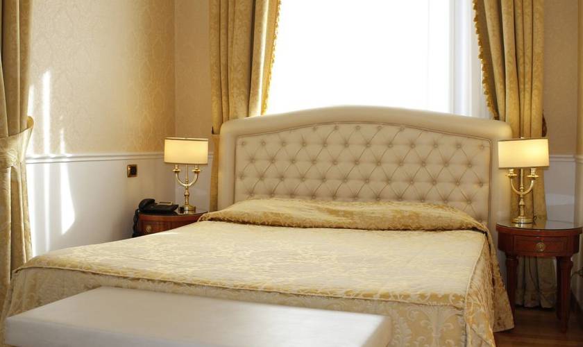 Habitación triple estándar Hotel Villa Pinciana Roma Habitación triple estándar Hotel Villa Pinciana Roma