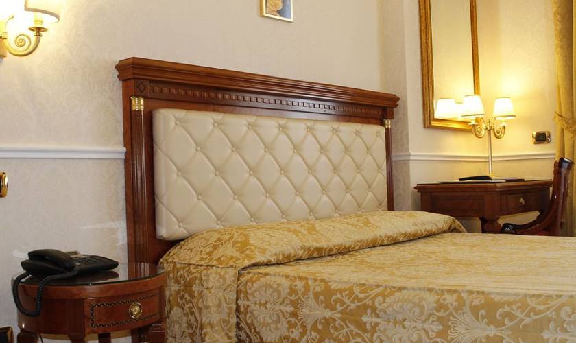 Habitación doble estándar de uso individual Hotel Villa Pinciana Roma Habitación doble estándar de uso individual Hotel Villa Pinciana Roma